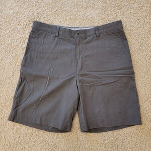 Tommy Bahama Men's Shorts Gray Size 36 NWOT